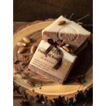 Savon biologique de noyaux de dattes